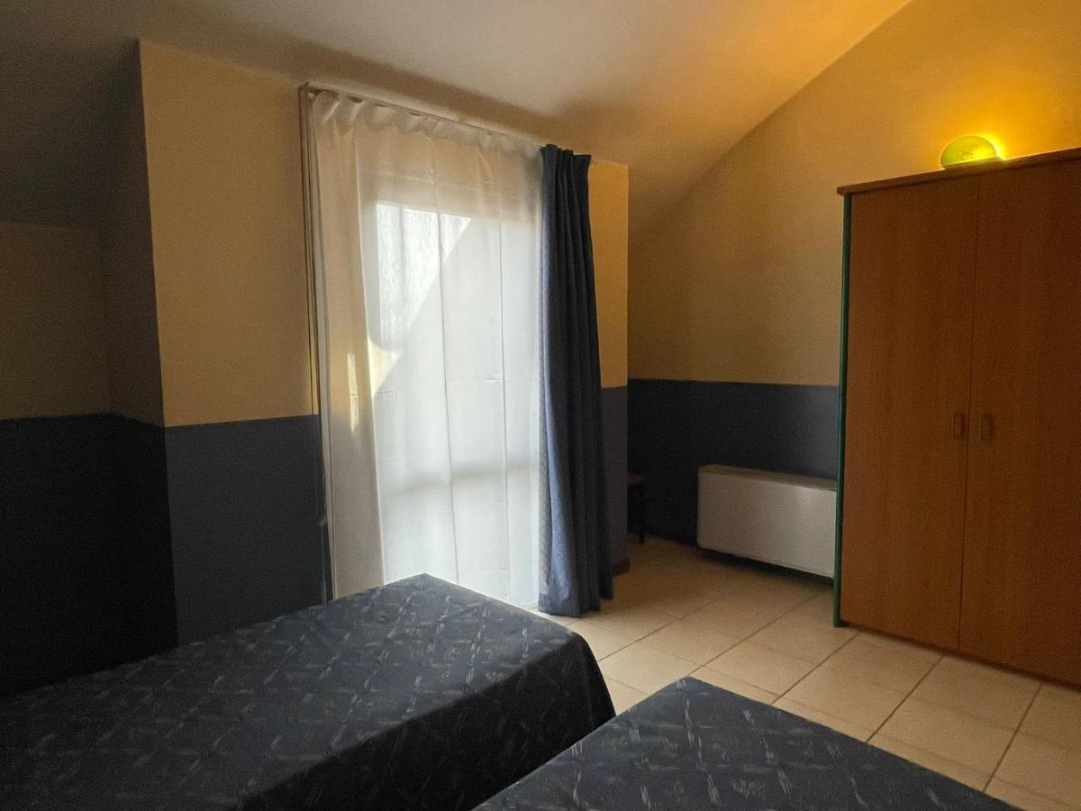 Hotel Arda Fiorenzuola Fiorenzuola dʼArda Екстериор снимка