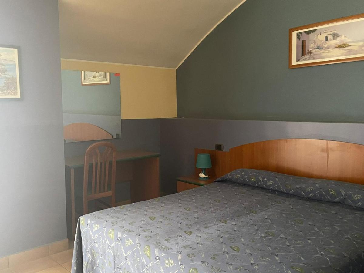 Hotel Arda Fiorenzuola Fiorenzuola dʼArda Екстериор снимка