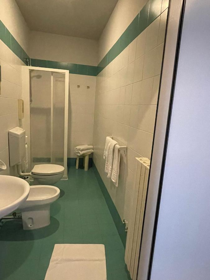 Hotel Arda Fiorenzuola Fiorenzuola dʼArda Екстериор снимка