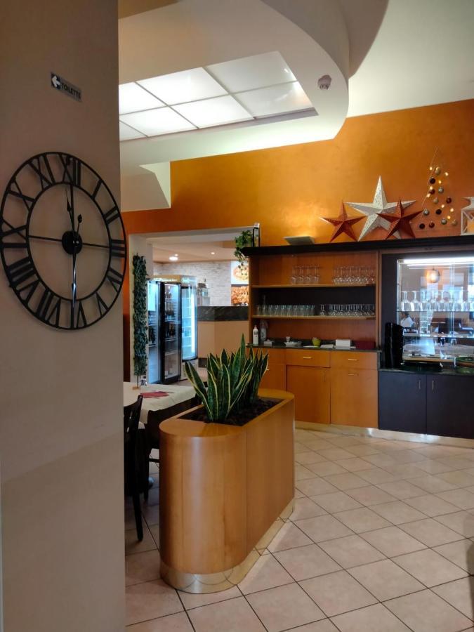 Hotel Arda Fiorenzuola Fiorenzuola dʼArda Екстериор снимка